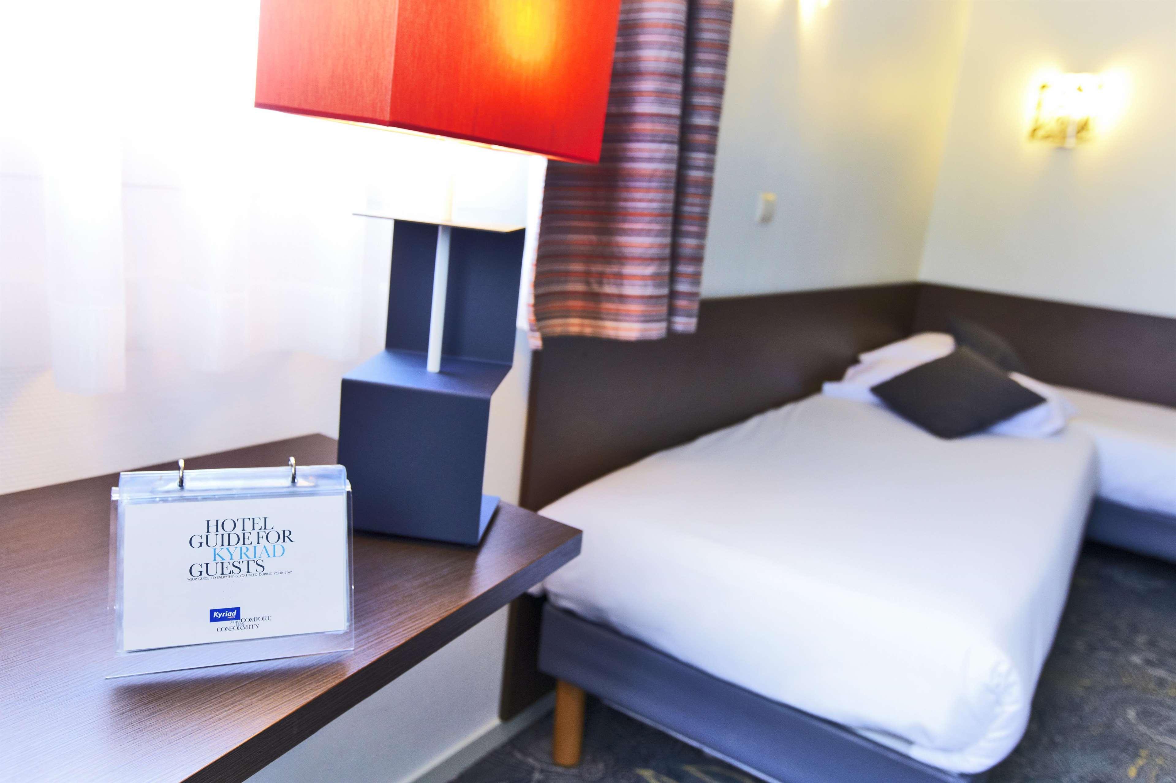 Hotel Kyriad La Rochelle Centre Ville Exterior photo